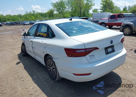 2021 Volkswagen Jetta 1.4T R-Line/1.4T S/1.4T Se из США, поврежденный, VIN 3VWC57BU3MM079977